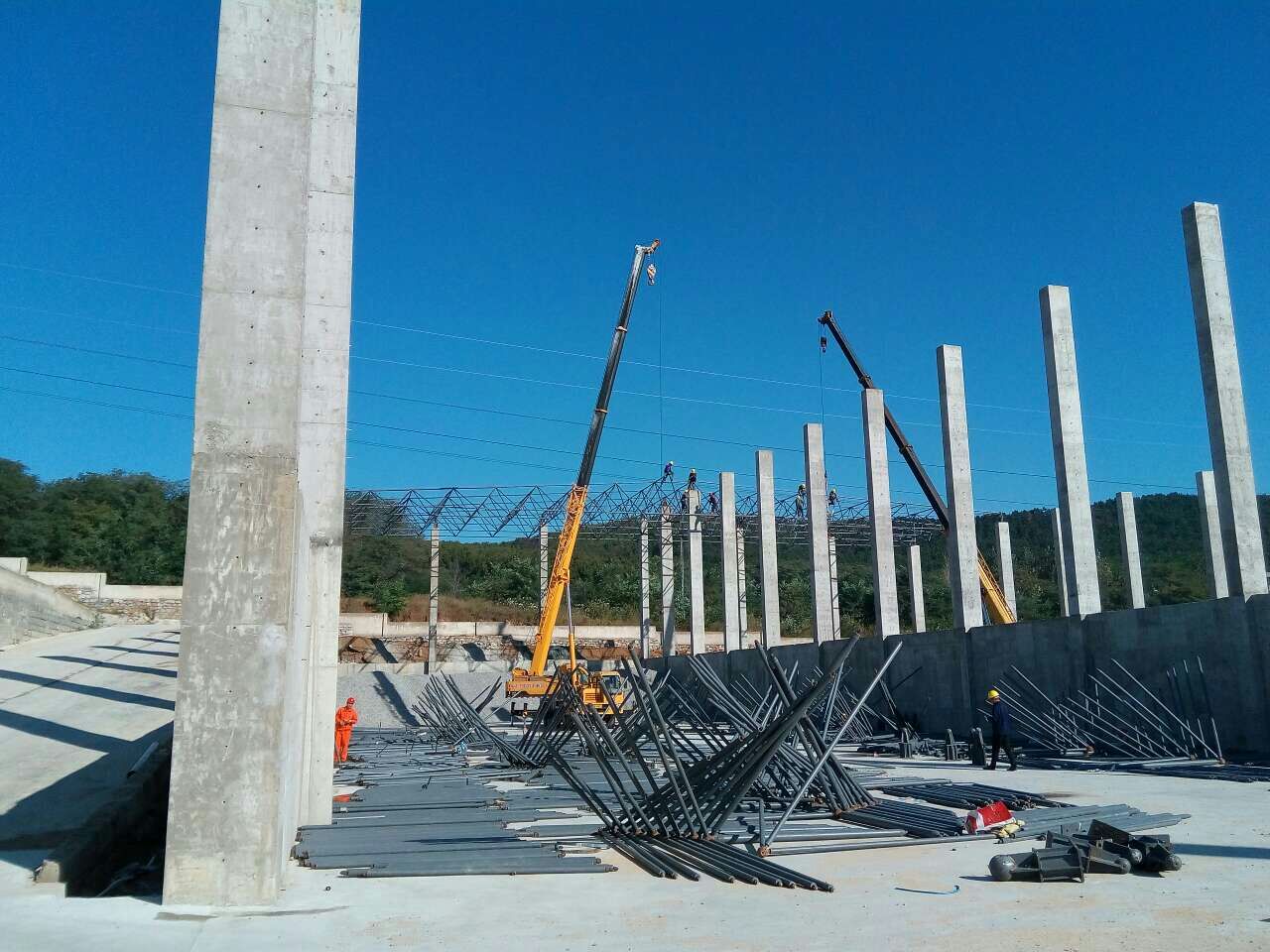 穆棱威海搅拌站网架